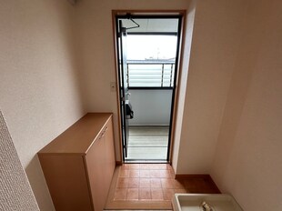 ティアラＲｏｏｍユキの物件内観写真